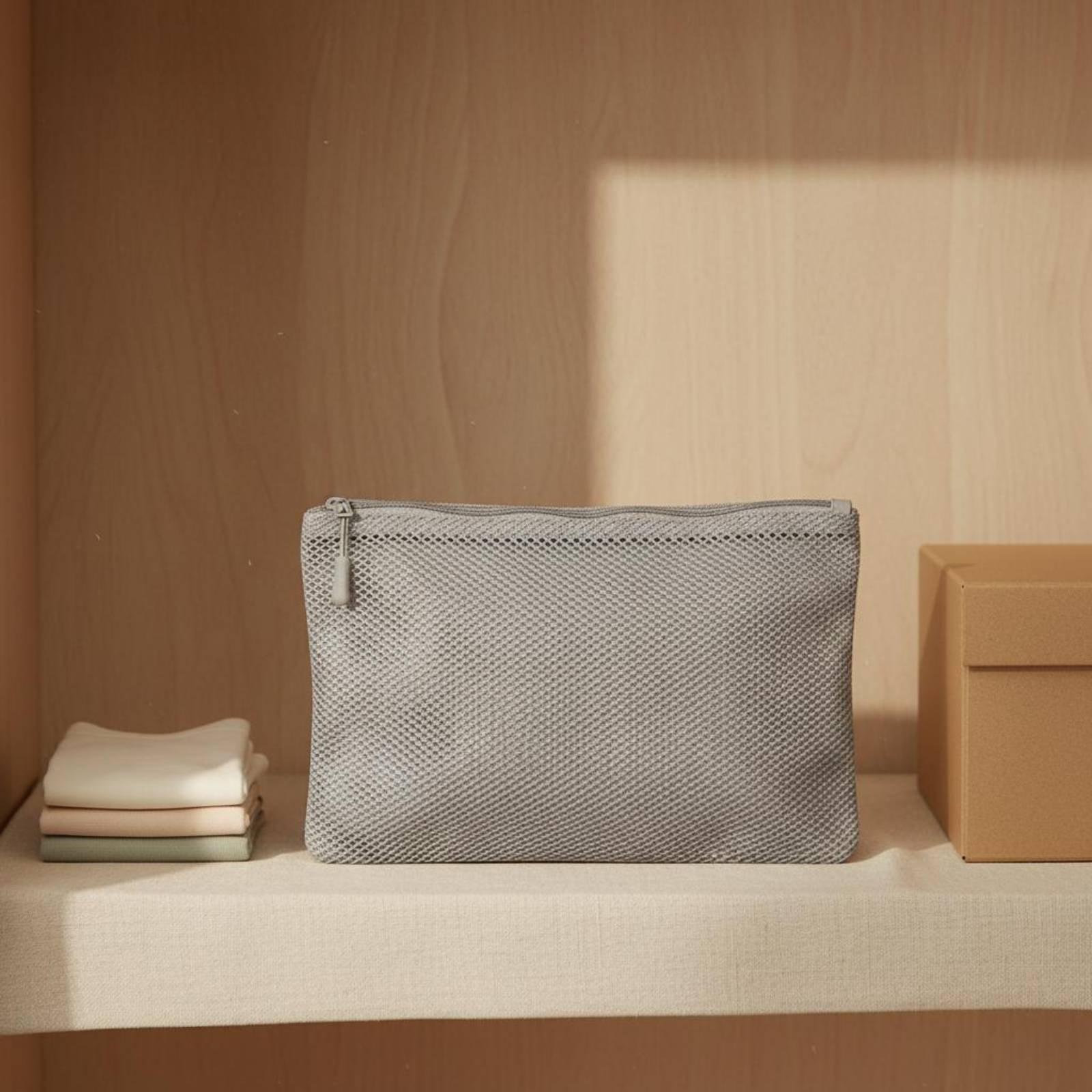 防水ポリエステル製ポーチバッグ。化粧品、洗面用具、電子機器ア - Tech Accessories Travel Organizer Pouch のレビューと価格