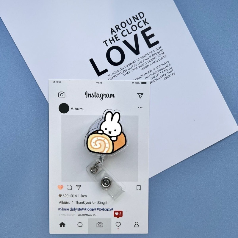 かわいいミッフィーの伸縮式IDバッジリールカードホルダークリ - Kawaii Tech Accessories のレビューと価格